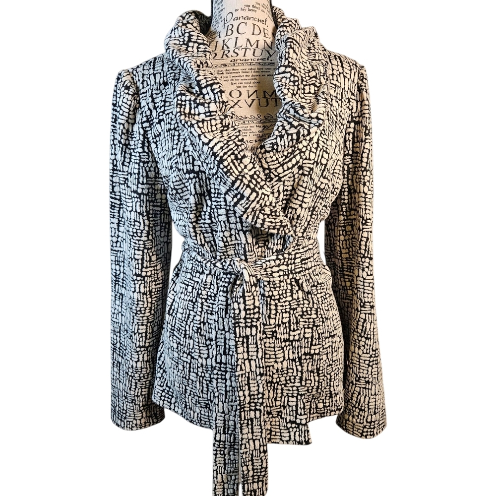 Fenn Wright Manson Black White Belted Blazer With Puff Collar